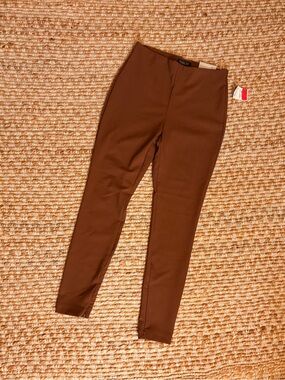 Rachel Zoe women’s Brown Stretch Leggings Ponte pants size 6.